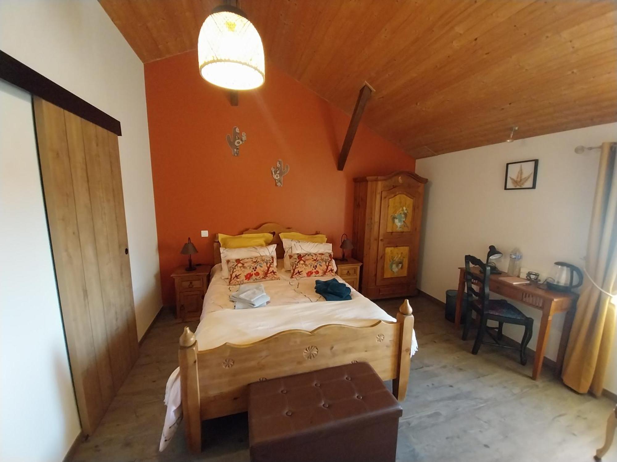 Au Granit Bleu Bed & Breakfast Faye-l'Abbesse Dış mekan fotoğraf